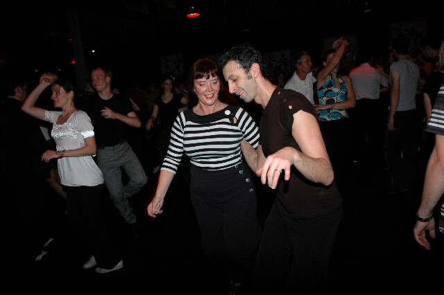 min 2007 11 10 fous swing 109
